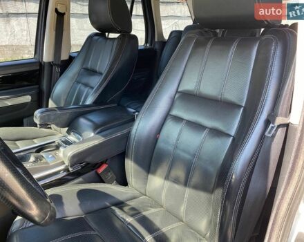 Білий Ленд Ровер Range Rover Sport, об'ємом двигуна 5 л та пробігом 119 тис. км за 14999 $, фото 9 на Automoto.ua