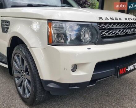 Білий Ленд Ровер Range Rover Sport, об'ємом двигуна 5 л та пробігом 204 тис. км за 16900 $, фото 6 на Automoto.ua