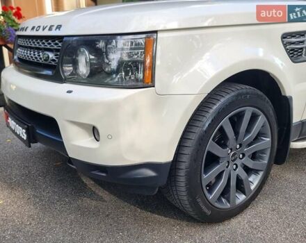 Білий Ленд Ровер Range Rover Sport, об'ємом двигуна 5 л та пробігом 204 тис. км за 16900 $, фото 7 на Automoto.ua