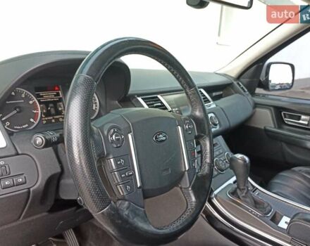 Білий Ленд Ровер Range Rover Sport, об'ємом двигуна 5 л та пробігом 120 тис. км за 12500 $, фото 10 на Automoto.ua