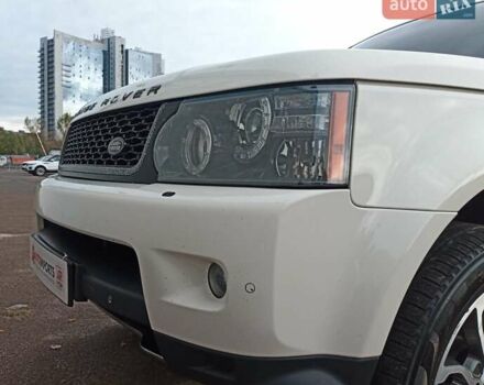 Білий Ленд Ровер Range Rover Sport, об'ємом двигуна 5 л та пробігом 120 тис. км за 12500 $, фото 3 на Automoto.ua