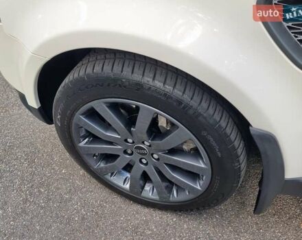 Білий Ленд Ровер Range Rover Sport, об'ємом двигуна 5 л та пробігом 204 тис. км за 16900 $, фото 13 на Automoto.ua