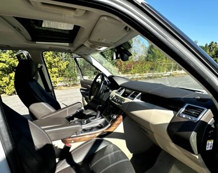 Ленд Ровер Рендж Ровер Спорт 2010 в Киеве на Automoto.ua Белый Ленд Ровер Рендж Ровер Спорт, объемом двигателя 3.6 л и пробегом 202 тыс. км за 15500 $, фото 5 на Automoto.ua