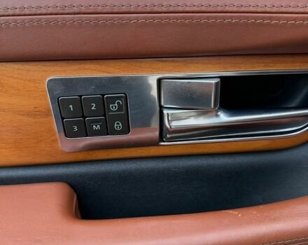Білий Ленд Ровер Range Rover Sport, об'ємом двигуна 5 л та пробігом 180 тис. км за 10600 $, фото 33 на Automoto.ua