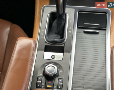 Білий Ленд Ровер Range Rover Sport, об'ємом двигуна 5 л та пробігом 171 тис. км за 12500 $, фото 25 на Automoto.ua