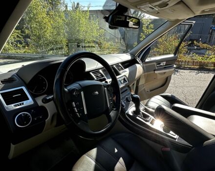 Ленд Ровер Рендж Ровер Спорт 2010 в Киеве на Automoto.ua Белый Ленд Ровер Рендж Ровер Спорт, объемом двигателя 3.6 л и пробегом 202 тыс. км за 15500 $, фото 4 на Automoto.ua