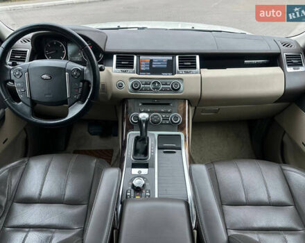 Білий Ленд Ровер Range Rover Sport, об'ємом двигуна 3.63 л та пробігом 202 тис. км за 15850 $, фото 20 на Automoto.ua