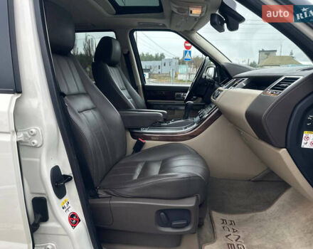 Білий Ленд Ровер Range Rover Sport, об'ємом двигуна 3.63 л та пробігом 202 тис. км за 15850 $, фото 36 на Automoto.ua