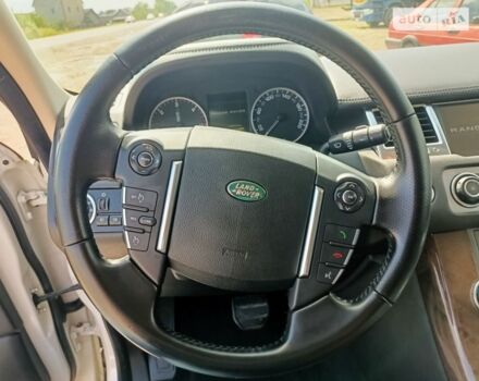 Білий Ленд Ровер Range Rover Sport, об'ємом двигуна 2.99 л та пробігом 176 тис. км за 15800 $, фото 10 на Automoto.ua