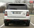 Білий Ленд Ровер Range Rover Sport, об'ємом двигуна 5 л та пробігом 120 тис. км за 13500 $, фото 24 на Automoto.ua