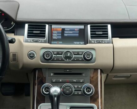 Білий Ленд Ровер Range Rover Sport, об'ємом двигуна 3.6 л та пробігом 202 тис. км за 15850 $, фото 18 на Automoto.ua