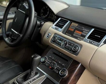 Белый Ленд Ровер Рендж Ровер Спорт, объемом двигателя 2.99 л и пробегом 260 тыс. км за 15000 $, фото 9 на Automoto.ua