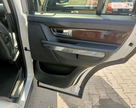 Білий Ленд Ровер Range Rover Sport, об'ємом двигуна 2.99 л та пробігом 176 тис. км за 15800 $, фото 19 на Automoto.ua