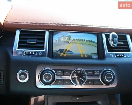 Білий Ленд Ровер Range Rover Sport, об'ємом двигуна 2.99 л та пробігом 177 тис. км за 12500 $, фото 32 на Automoto.ua