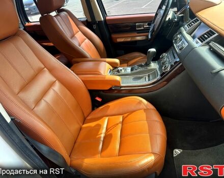 Білий Ленд Ровер Range Rover Sport, об'ємом двигуна 5 л та пробігом 145 тис. км за 16500 $, фото 8 на Automoto.ua