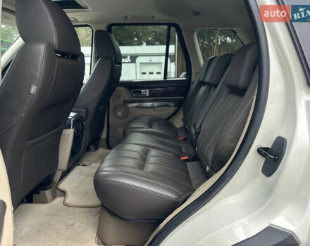 Білий Ленд Ровер Range Rover Sport, об'ємом двигуна 3.63 л та пробігом 202 тис. км за 15850 $, фото 34 на Automoto.ua