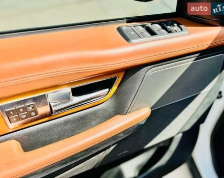 Білий Ленд Ровер Range Rover Sport, об'ємом двигуна 5 л та пробігом 181 тис. км за 14500 $, фото 11 на Automoto.ua