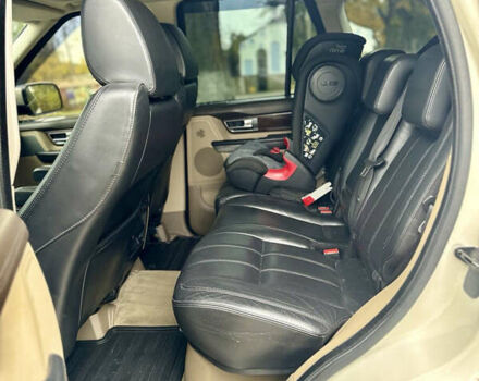 Білий Ленд Ровер Range Rover Sport, об'ємом двигуна 3 л та пробігом 208 тис. км за 15900 $, фото 13 на Automoto.ua