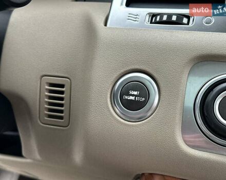 Белый Ленд Ровер Рендж Ровер Спорт, объемом двигателя 5 л и пробегом 120 тыс. км за 15500 $, фото 73 на Automoto.ua