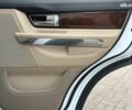 Білий Ленд Ровер Range Rover Sport, об'ємом двигуна 3 л та пробігом 310 тис. км за 13740 $, фото 20 на Automoto.ua