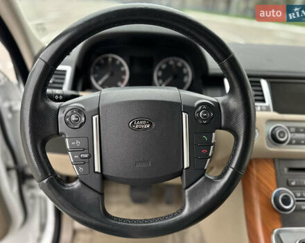 Білий Ленд Ровер Range Rover Sport, об'ємом двигуна 5 л та пробігом 120 тис. км за 13500 $, фото 67 на Automoto.ua