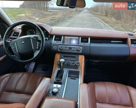 Білий Ленд Ровер Range Rover Sport, об'ємом двигуна 5 л та пробігом 171 тис. км за 16000 $, фото 38 на Automoto.ua