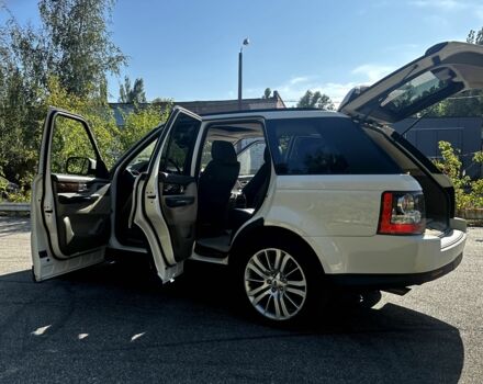 Ленд Ровер Рендж Ровер Спорт 2010 в Киеве на Automoto.ua Белый Ленд Ровер Рендж Ровер Спорт, объемом двигателя 3.6 л и пробегом 202 тыс. км за 15500 $, фото 3 на Automoto.ua