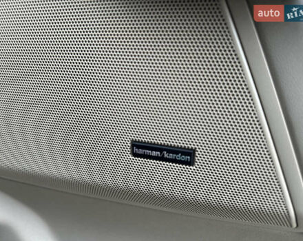 Білий Ленд Ровер Range Rover Sport, об'ємом двигуна 3 л та пробігом 208 тис. км за 15900 $, фото 19 на Automoto.ua