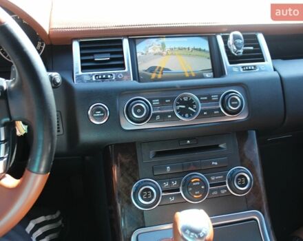 Білий Ленд Ровер Range Rover Sport, об'ємом двигуна 2.99 л та пробігом 177 тис. км за 12500 $, фото 33 на Automoto.ua