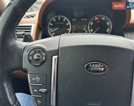 Білий Ленд Ровер Range Rover Sport, об'ємом двигуна 5 л та пробігом 171 тис. км за 12500 $, фото 42 на Automoto.ua