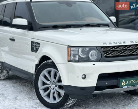 Білий Ленд Ровер Range Rover Sport, об'ємом двигуна 5 л та пробігом 171 тис. км за 12500 $, фото 2 на Automoto.ua