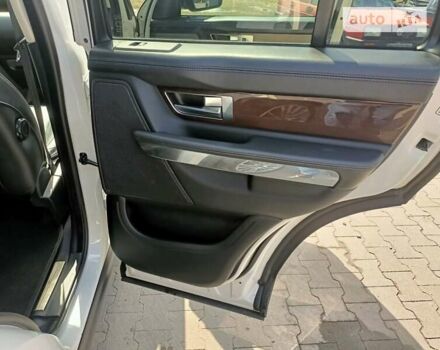 Белый Ленд Ровер Рендж Ровер Спорт, объемом двигателя 2.99 л и пробегом 176 тыс. км за 15800 $, фото 19 на Automoto.ua