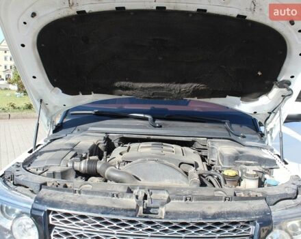 Білий Ленд Ровер Range Rover Sport, об'ємом двигуна 2.99 л та пробігом 177 тис. км за 12500 $, фото 24 на Automoto.ua