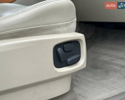 Белый Ленд Ровер Рендж Ровер Спорт, объемом двигателя 5 л и пробегом 120 тыс. км за 15500 $, фото 56 на Automoto.ua
