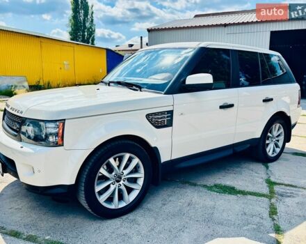 Білий Ленд Ровер Range Rover Sport, об'ємом двигуна 5 л та пробігом 181 тис. км за 14500 $, фото 4 на Automoto.ua