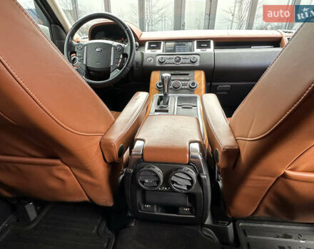 Білий Ленд Ровер Range Rover Sport, об'ємом двигуна 5 л та пробігом 171 тис. км за 12500 $, фото 29 на Automoto.ua