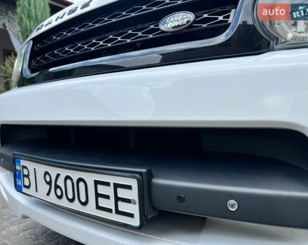 Білий Ленд Ровер Range Rover Sport, об'ємом двигуна 5 л та пробігом 150 тис. км за 14000 $, фото 20 на Automoto.ua
