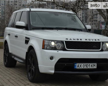 Білий Ленд Ровер Range Rover Sport, об'ємом двигуна 5 л та пробігом 209 тис. км за 13500 $, фото 24 на Automoto.ua