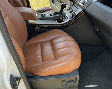 Белый Ленд Ровер Рендж Ровер Спорт, объемом двигателя 5 л и пробегом 170 тыс. км за 13500 $, фото 31 на Automoto.ua