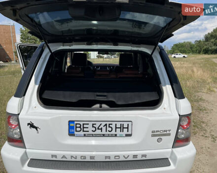 Белый Ленд Ровер Рендж Ровер Спорт, объемом двигателя 5 л и пробегом 170 тыс. км за 13500 $, фото 25 на Automoto.ua