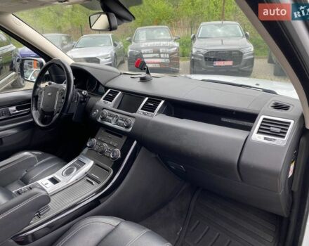 Білий Ленд Ровер Range Rover Sport, об'ємом двигуна 2.99 л та пробігом 99 тис. км за 17800 $, фото 8 на Automoto.ua