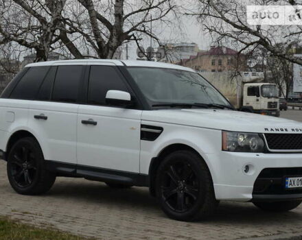 Білий Ленд Ровер Range Rover Sport, об'ємом двигуна 5 л та пробігом 209 тис. км за 13600 $, фото 22 на Automoto.ua