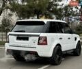 Білий Ленд Ровер Range Rover Sport, об'ємом двигуна 5 л та пробігом 212 тис. км за 12999 $, фото 6 на Automoto.ua