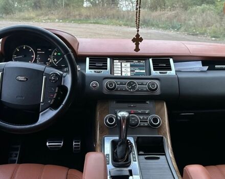 Білий Ленд Ровер Range Rover Sport, об'ємом двигуна 3 л та пробігом 213 тис. км за 15000 $, фото 20 на Automoto.ua