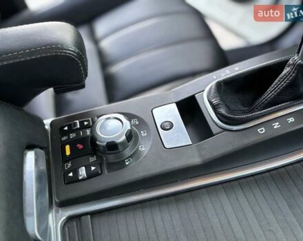 Білий Ленд Ровер Range Rover Sport, об'ємом двигуна 5 л та пробігом 200 тис. км за 13500 $, фото 25 на Automoto.ua