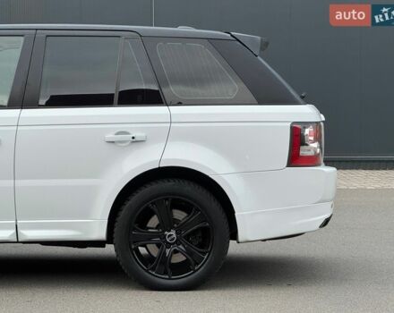 Білий Ленд Ровер Range Rover Sport, об'ємом двигуна 5 л та пробігом 181 тис. км за 12700 $, фото 5 на Automoto.ua