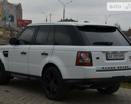 Білий Ленд Ровер Range Rover Sport, об'ємом двигуна 5 л та пробігом 209 тис. км за 13500 $, фото 13 на Automoto.ua