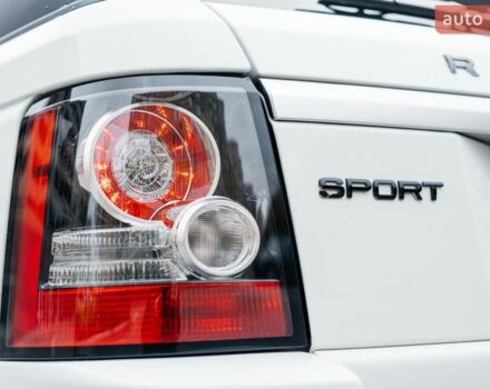 Білий Ленд Ровер Range Rover Sport, об'ємом двигуна 5 л та пробігом 148 тис. км за 15500 $, фото 19 на Automoto.ua