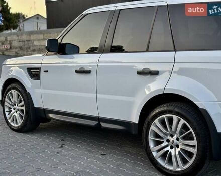 Білий Ленд Ровер Range Rover Sport, об'ємом двигуна 5 л та пробігом 200 тис. км за 13500 $, фото 7 на Automoto.ua