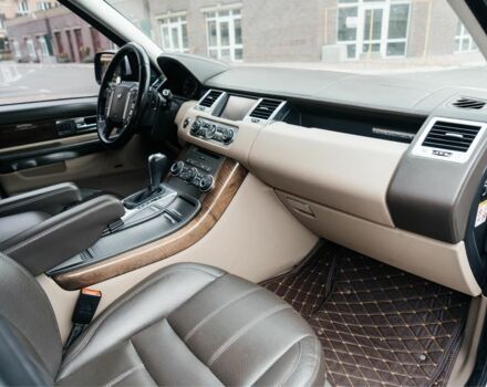 Білий Ленд Ровер Range Rover Sport, об'ємом двигуна 5 л та пробігом 147 тис. км за 15100 $, фото 12 на Automoto.ua